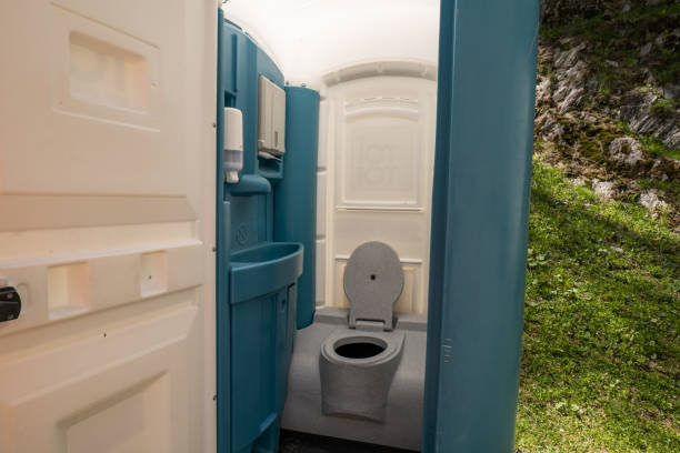 Best Temporary restroom rental  in North Middletown, NJ